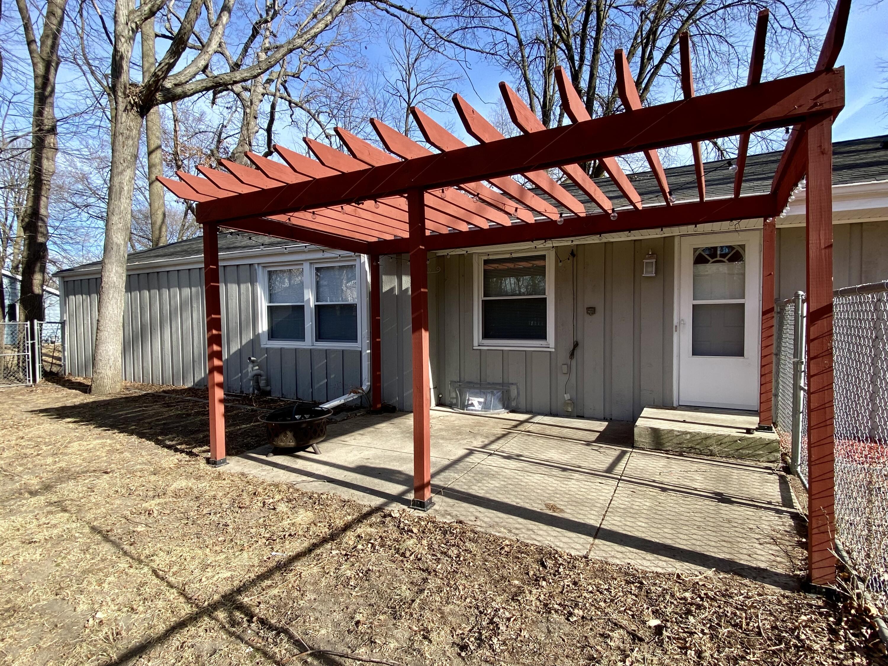 Brown Deer, Wisconsin 53223, United States, 3 Bedrooms Bedrooms, ,3 BathroomsBathrooms,Residential,Active,11202