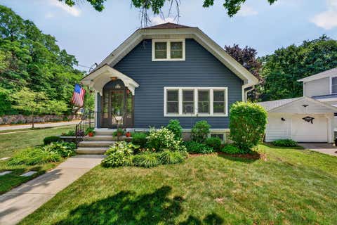 Photo of N69W6171 Bridge Rd, Cedarburg, WI 53012 (MLS # 1973346)