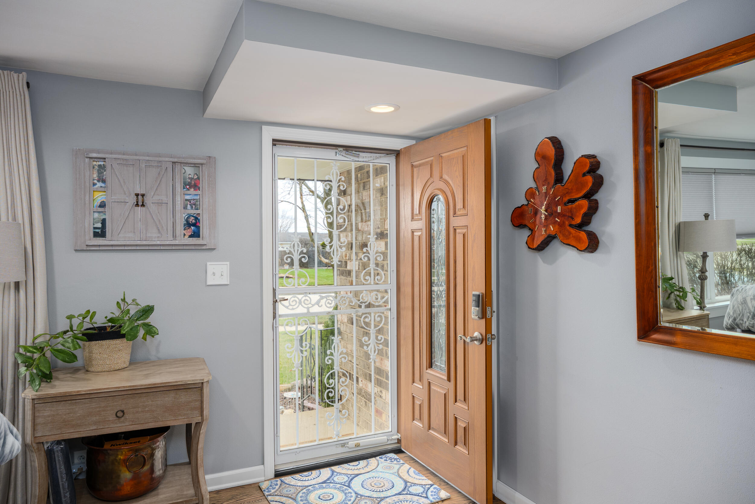 Kenosha, Wisconsin 53140, United States, 3 Bedrooms Bedrooms, ,2 BathroomsBathrooms,Residential,Pending,102590