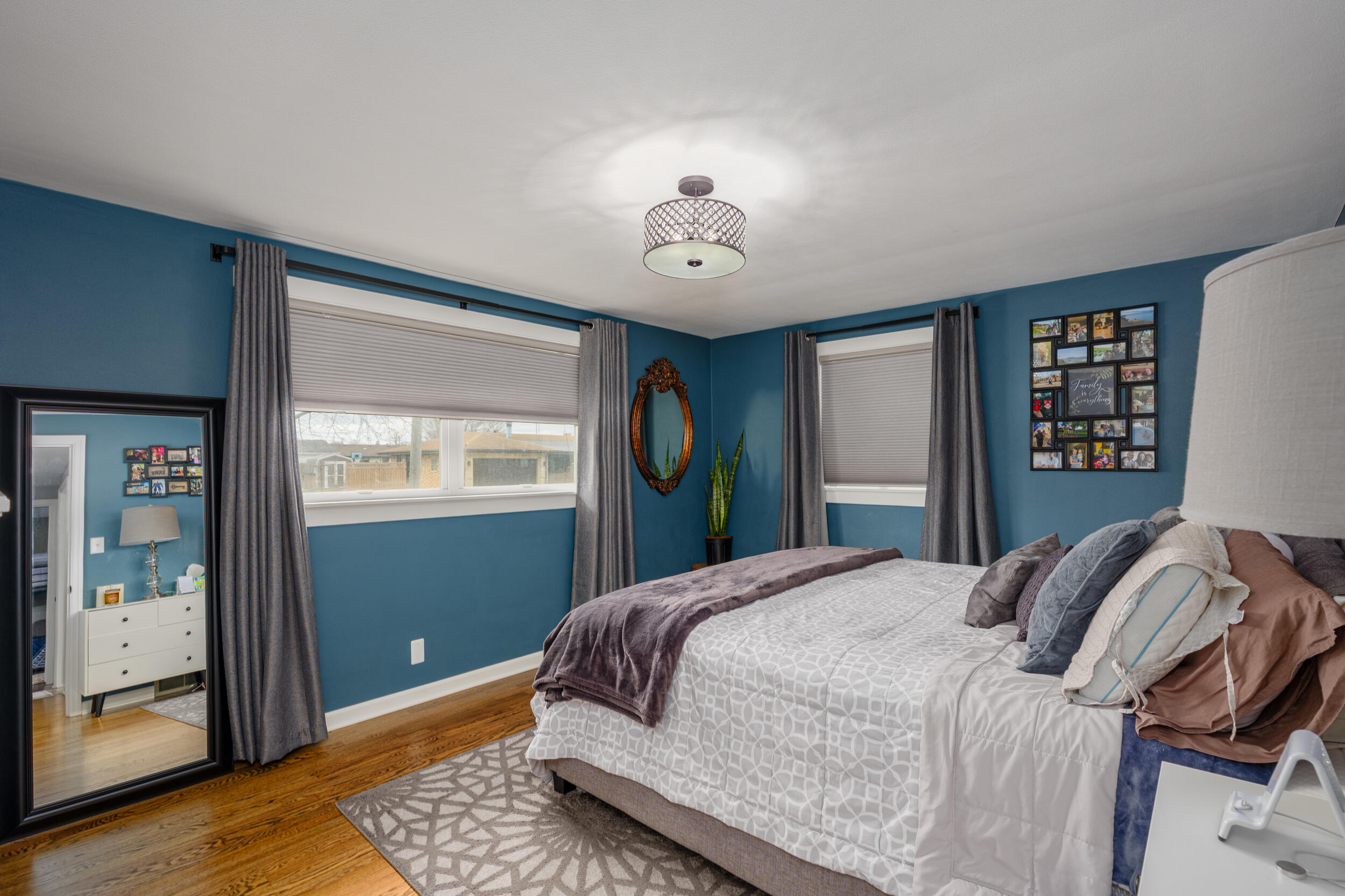 Kenosha, Wisconsin 53140, United States, 3 Bedrooms Bedrooms, ,2 BathroomsBathrooms,Residential,Pending,102590