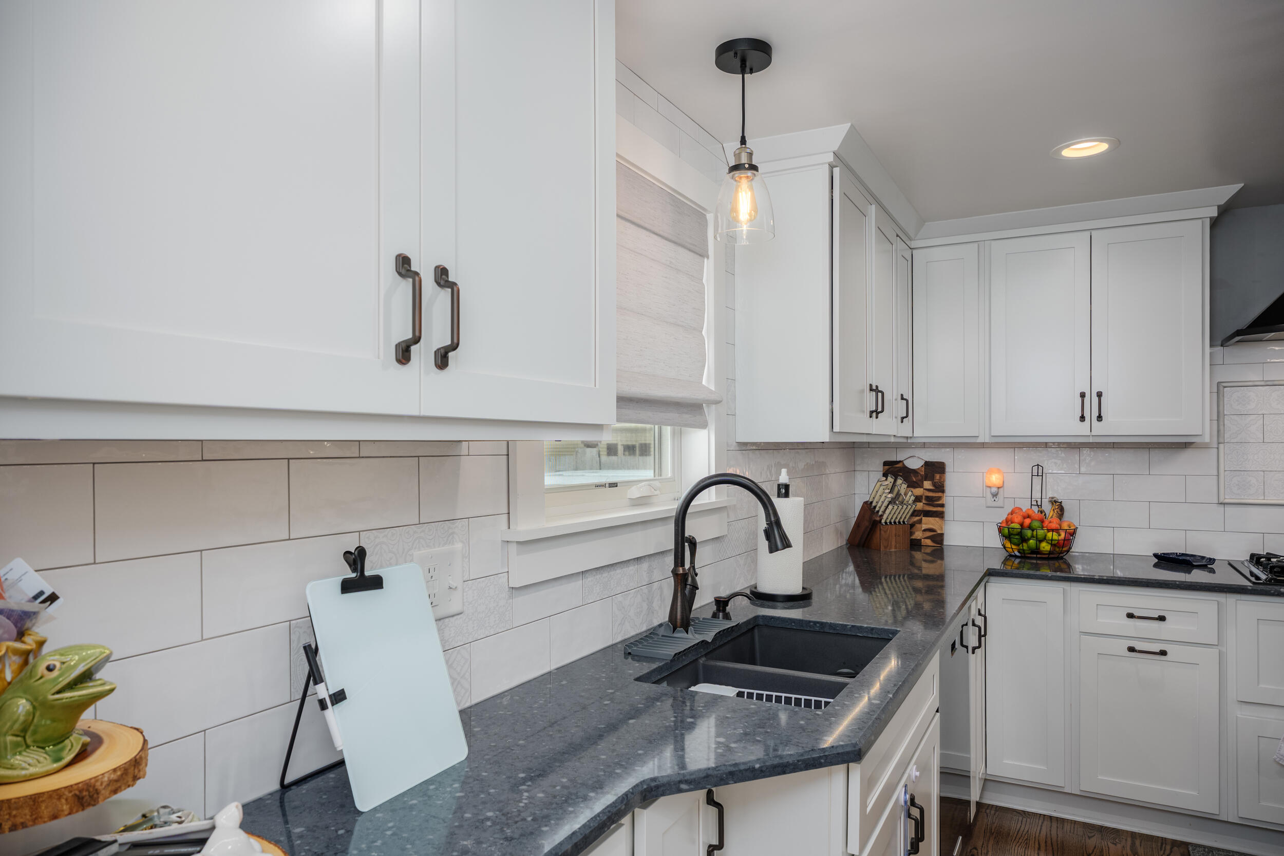 Kenosha, Wisconsin 53140, United States, 3 Bedrooms Bedrooms, ,2 BathroomsBathrooms,Residential,Pending,102590