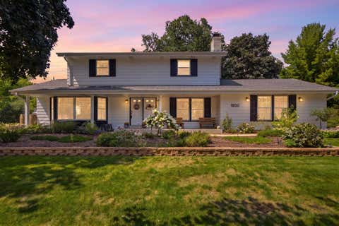 Photo of 1930 Sunnyside Dr, Waukesha, WI 53186 (MLS # 1977193)