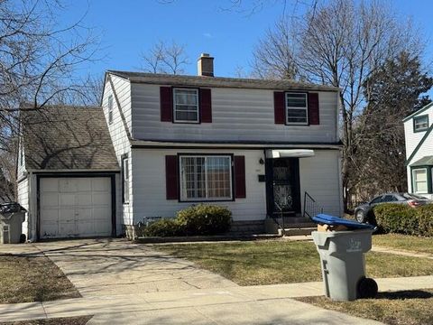 Photo of 5515 N 52ND St, Milwaukee, WI 53218 (MLS # 1955109)