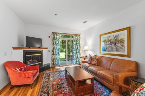 Photo of 2112 Pine Ridge Ct, Grafton, WI 53024 (MLS # 1979790)