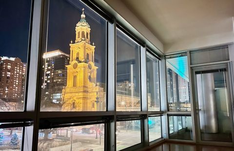 545 E Wells St, Milwaukee, WI 53202 - #: 1901851