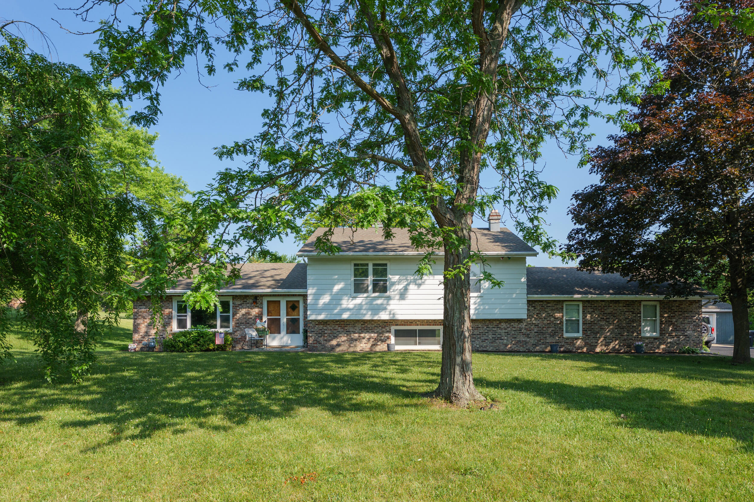 Bristol, Wisconsin 53104, United States, 4 Bedrooms Bedrooms, ,3 BathroomsBathrooms,Residential,Active,168281