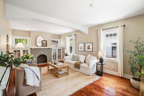 Photo of 610 N 99th St, Wauwatosa, WI 53226 (MLS # 1962476)