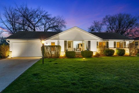 Photo of W174N9458 Joper Rd, Menomonee Falls, WI 53051 (MLS # 1958408)