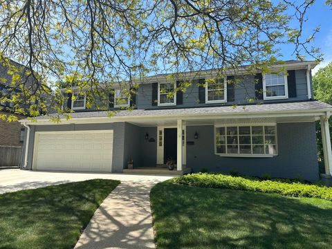 Photo of 4797 N Newhall St, Whitefish Bay, WI 53211 (MLS # 1963827)