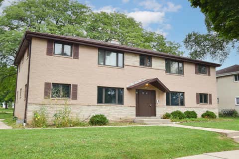 Photo of 5740 N 91st St, Milwaukee, WI 53225 (MLS # 1976585)