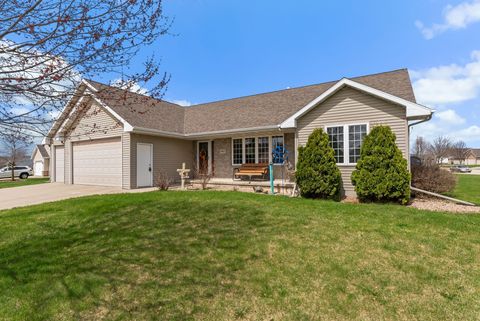 Photo of 1842 Turquoise Trl, Bellevue, WI 54311 (MLS # 1959664)
