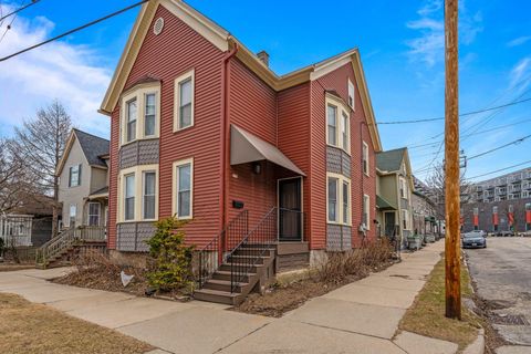 Photo of 353 E Becher St, Milwaukee, WI 53207 (MLS # 1911611)