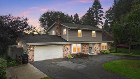 Photo of 5211 Charles St, Caledonia, WI 53402 (MLS # 1981301)