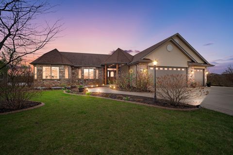 Photo of 2203 Penbrook Dr, Mount Pleasant, WI 53406 (MLS # 1958341)