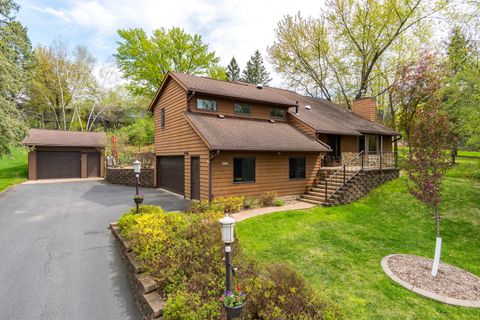 Photo of N2318 Loch Nairn Ct, Shelby, WI 54601 (MLS # 1960099)