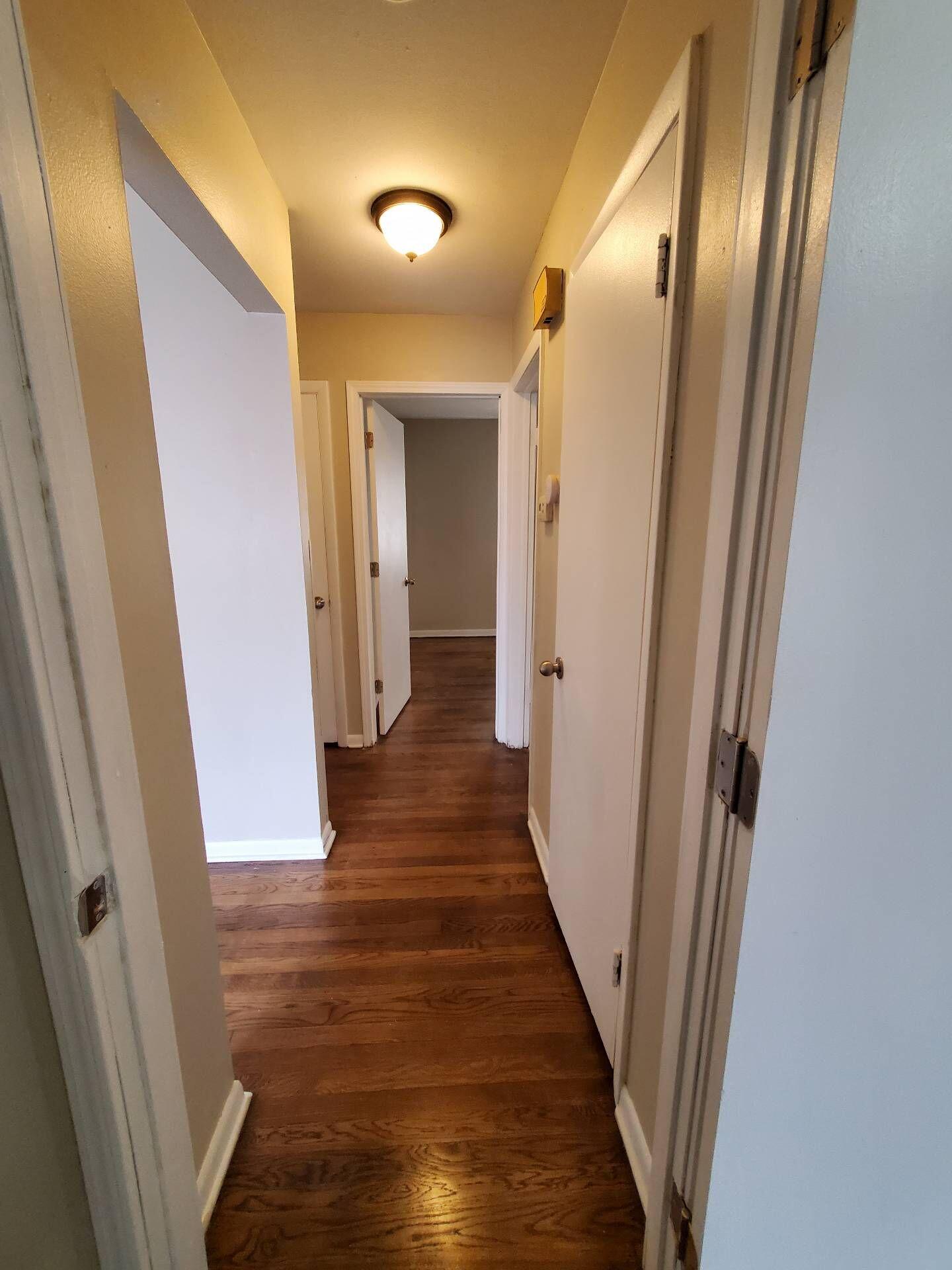 Milwaukee, Wisconsin 53218, United States, 3 Bedrooms Bedrooms, ,1 BathroomBathrooms,Residential,Active,9024