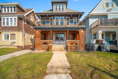 Photo of 1914 N 48th St, Milwaukee, WI 53208 (MLS # 1957251)