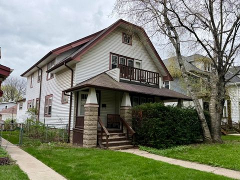 Photo of 2956 N 50th St, Milwaukee, WI 53210 (MLS # 1966327)