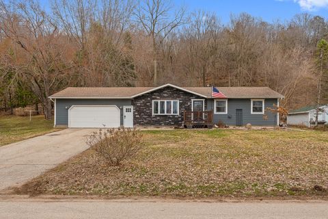 Photo of 3611 Brook Ln, Holmen, WI 54650 (MLS # 1955484)