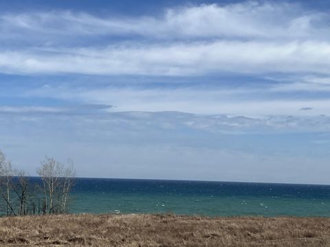 Photo of 1206 Shieling Ln, Port Washington, WI 53074 (MLS # 1910217)