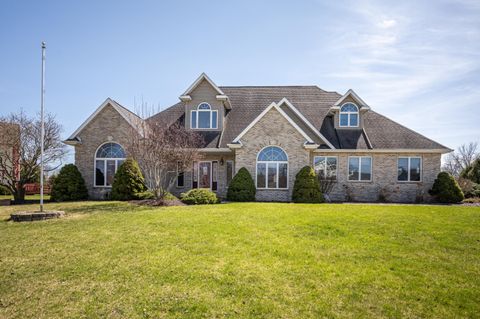 Photo of 10215 83rd Pl, Pleasant Prairie, WI 53158 (MLS # 1956908)