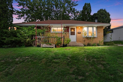 Photo of 8244 W Acacia St, Milwaukee, WI 53223 (MLS # 1986506)