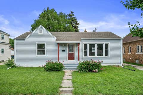 Photo of 2444 S 83rd St, West Allis, WI 53219 (MLS # 1968205)