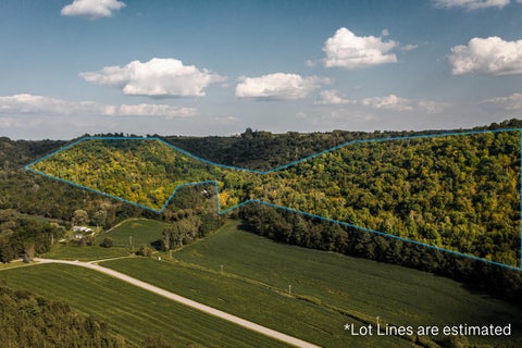 Photo of 0 Cedar Valley Ln, Chaseburg, WI 54621 (MLS # 1979584)