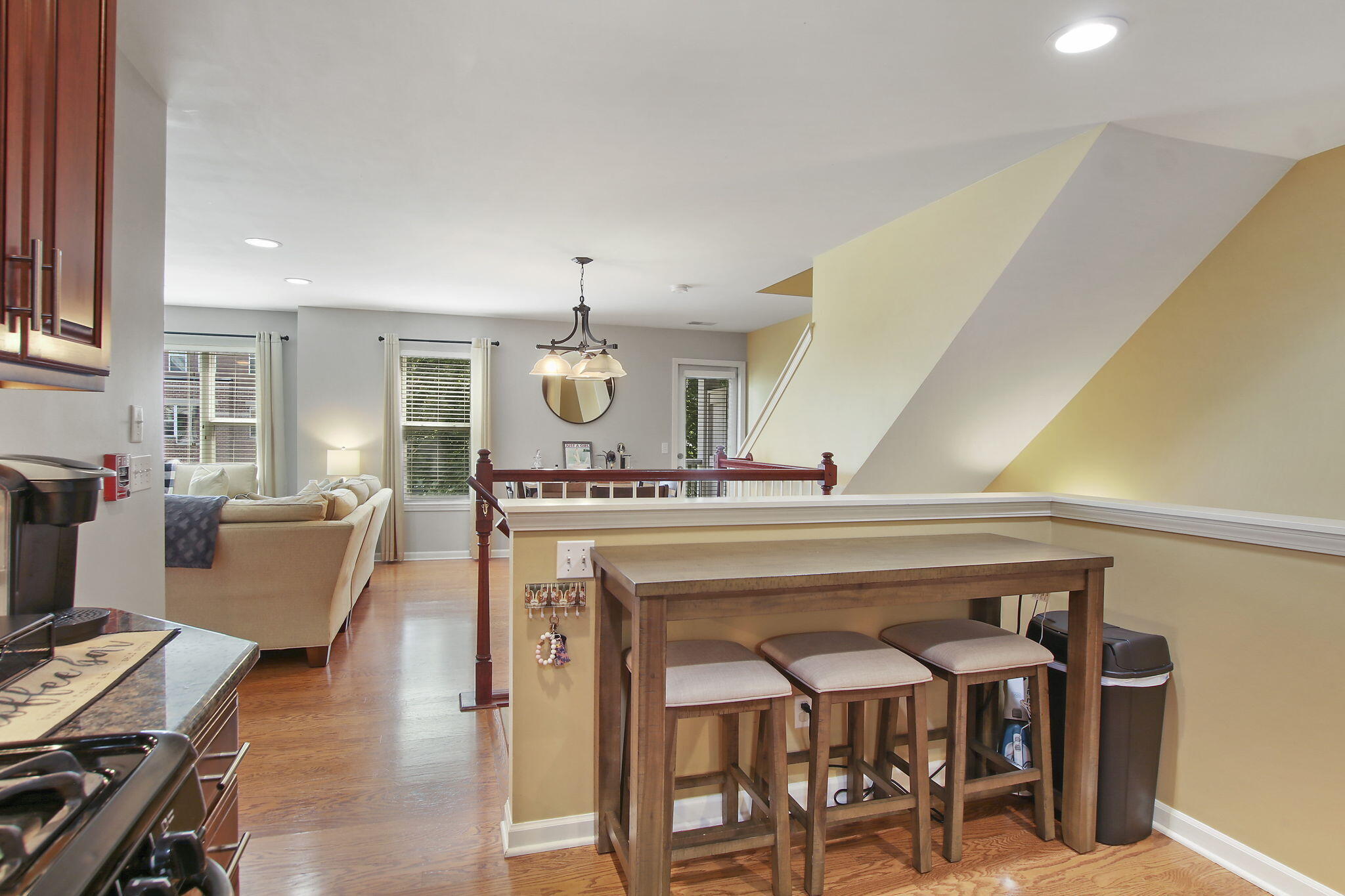 Kenosha, Wisconsin 53140, United States, 2 Bedrooms Bedrooms, ,3 BathroomsBathrooms,Residential,Pending,116145