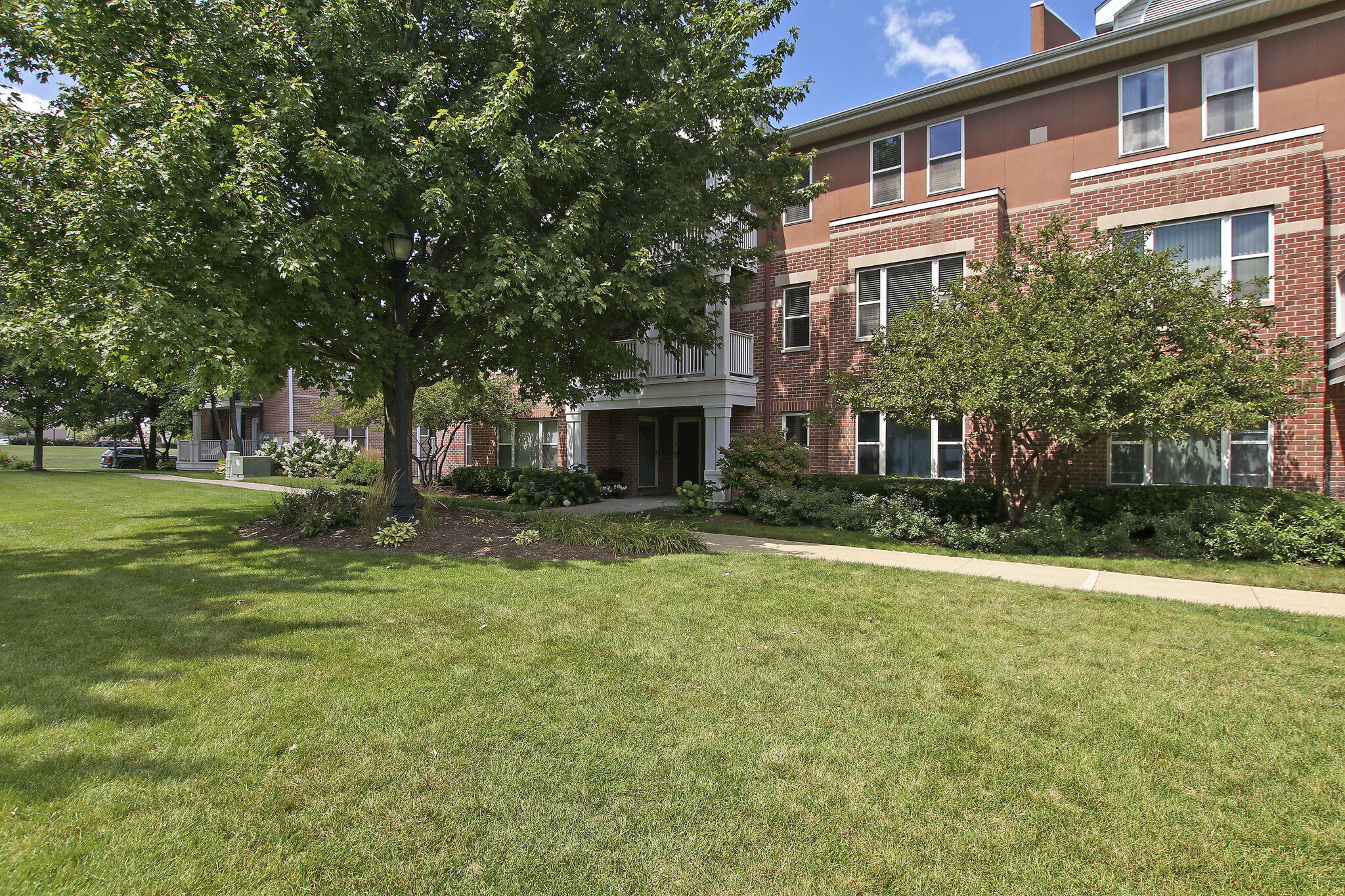 Kenosha, Wisconsin 53140, United States, 2 Bedrooms Bedrooms, ,3 BathroomsBathrooms,Residential,Pending,116145