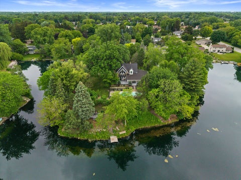Photo of 3609 Waterbury Ln, Racine, WI 53403 (MLS # 1983243)