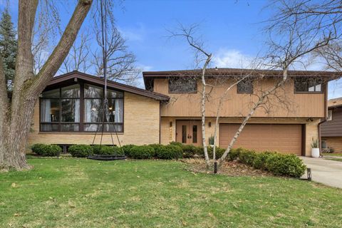 4454 N 110th St, Wauwatosa, WI 53225 - #: 1914834