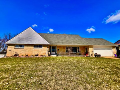 2330 W Ramsey Ave, Milwaukee, WI 53221 - #: 1913463