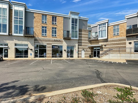 Photo of 2121 S Kinnickinnic Ave, Milwaukee, WI 53207 (MLS # 1970787)