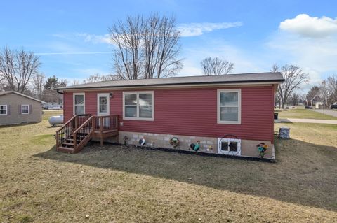Photo of 226 S Herman St, Buffalo City, WI 54622 (MLS # 1955849)