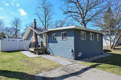 Photo of W145 Hilltop Rd, Bloomfield, WI 53128 (MLS # 1953813)