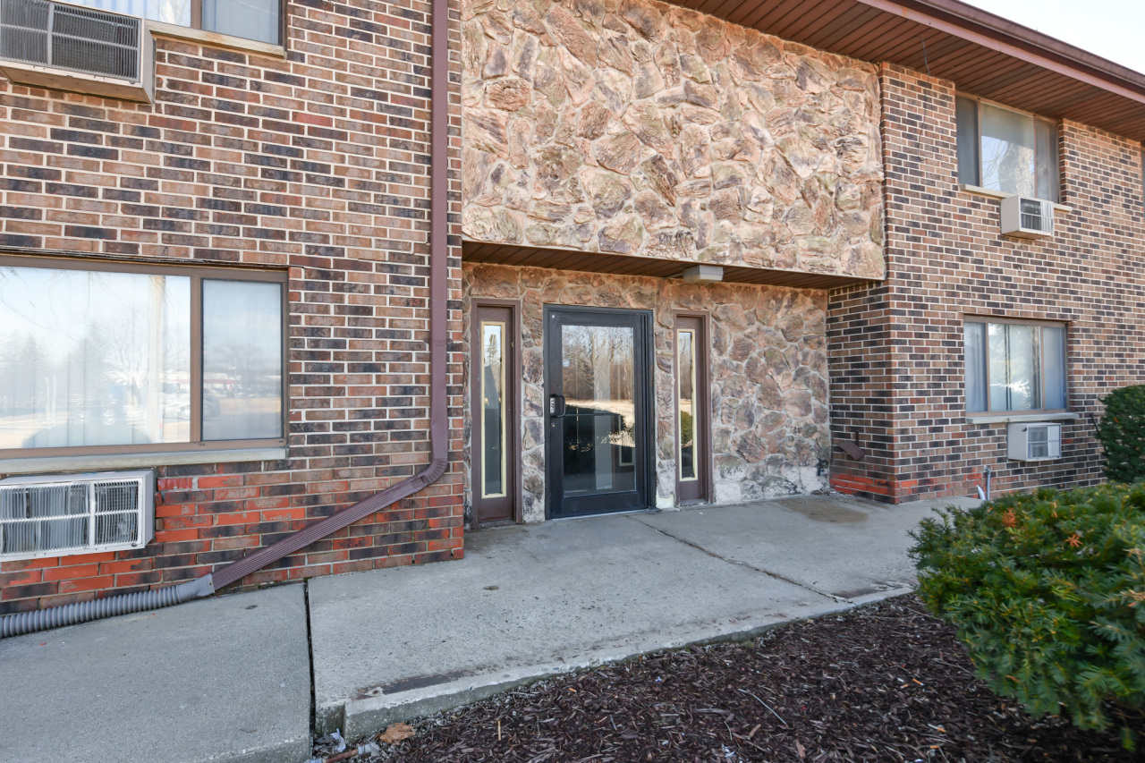 11513 W Brown Deer Rd