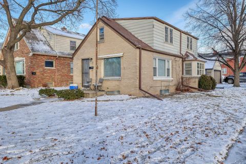 Photo of 3200 N 77th St, Milwaukee, WI 53222 (MLS # 1947319)