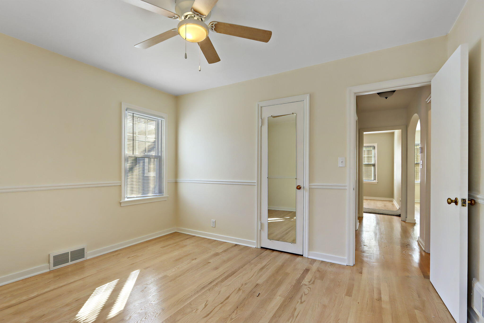 Kenosha, Wisconsin 53143, United States, 3 Bedrooms Bedrooms, ,2 BathroomsBathrooms,Residential,Active,227149