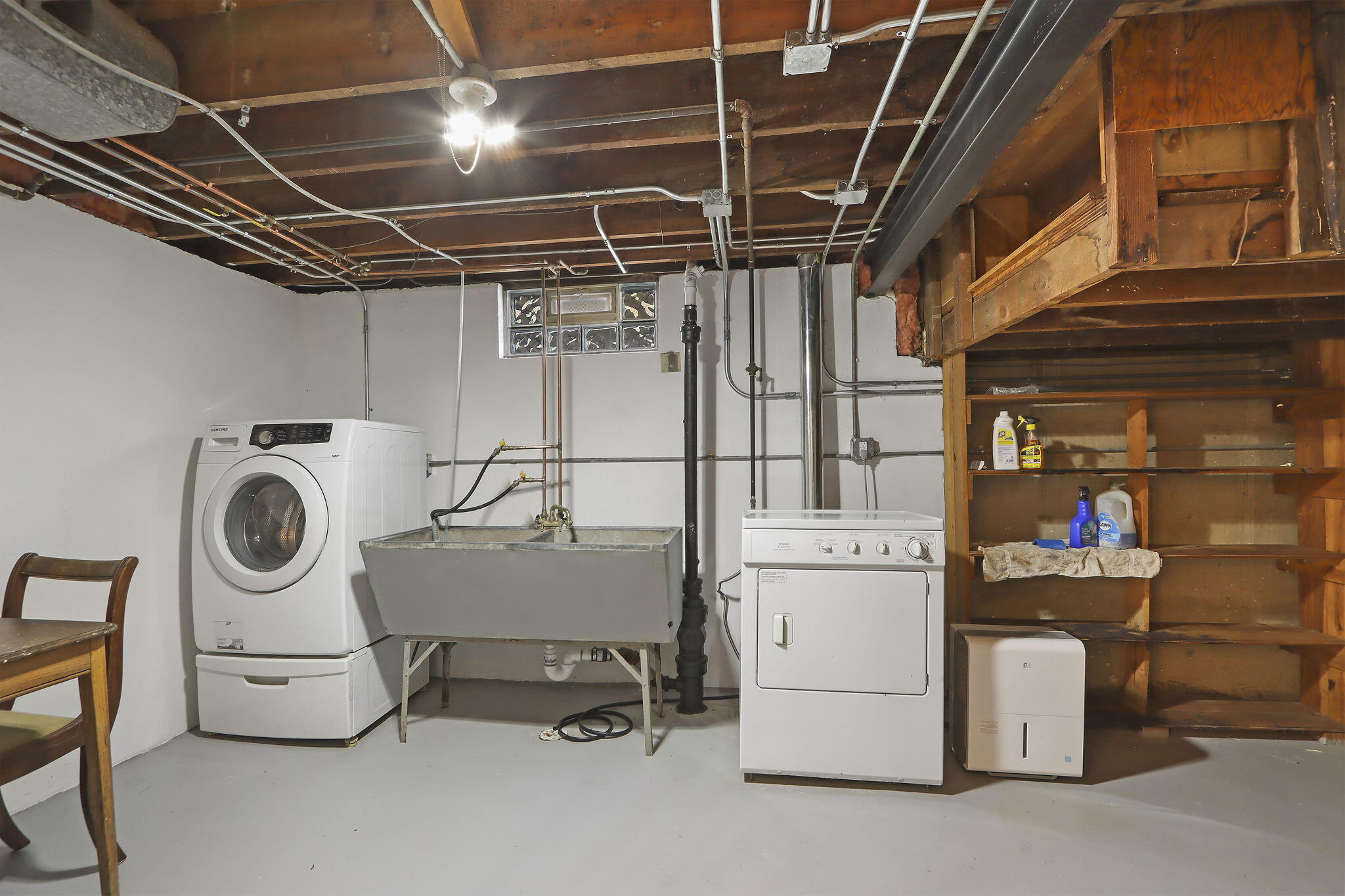 Kenosha, Wisconsin 53143, United States, 3 Bedrooms Bedrooms, ,2 BathroomsBathrooms,Residential,Active,227149