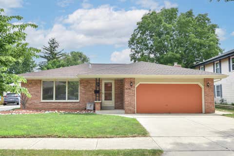 Photo of 6126 S Merrill Ave, Cudahy, WI 53110 (MLS # 1971780)