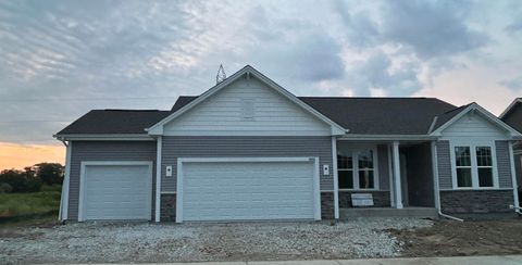 Photo of 9582 S Sophia Ct, Franklin, WI 53132 (MLS # 1923150)