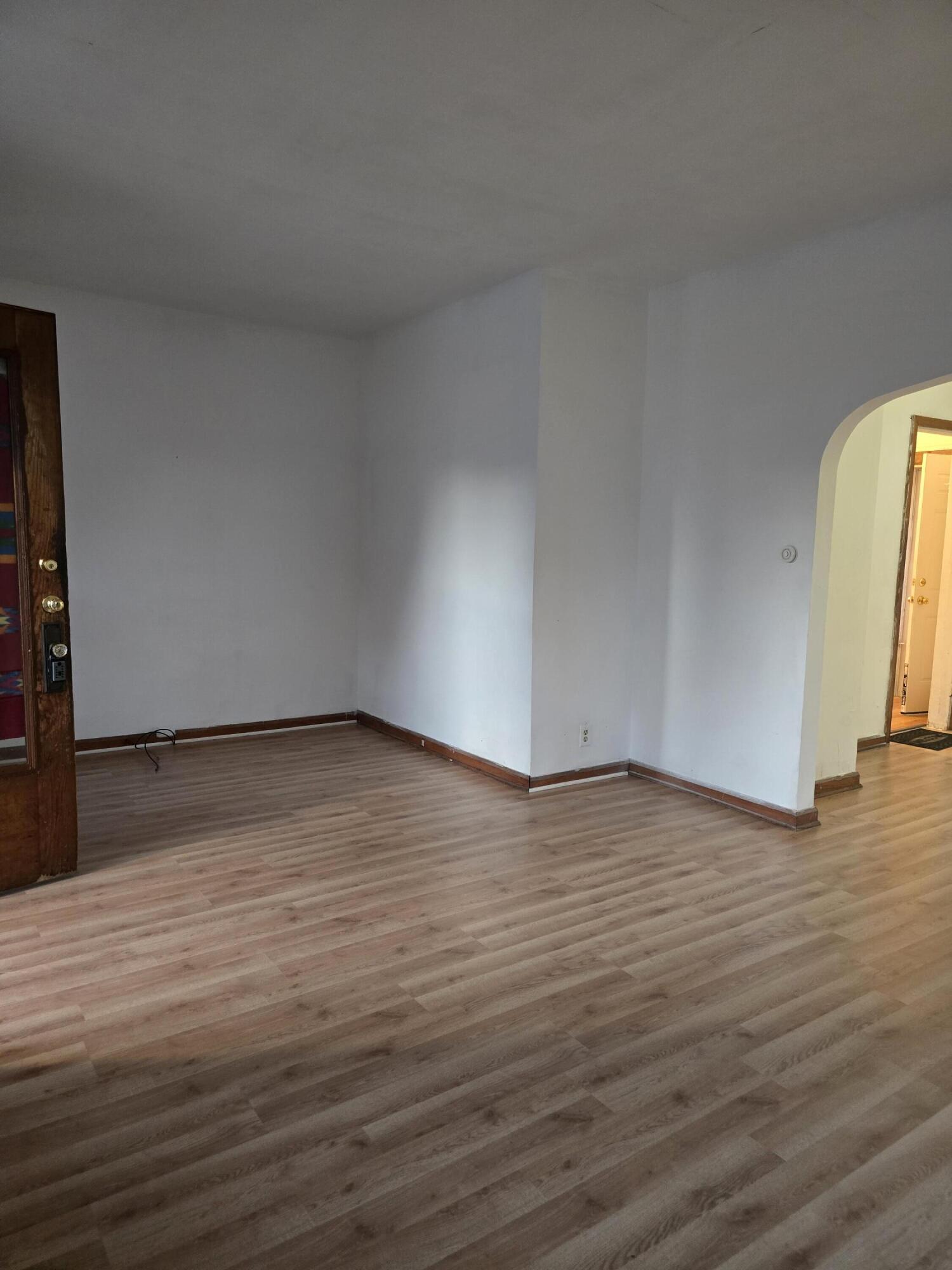 Racine, Wisconsin 53404, United States, 2 Bedrooms Bedrooms, ,2 BathroomsBathrooms,Residential,Active,183271