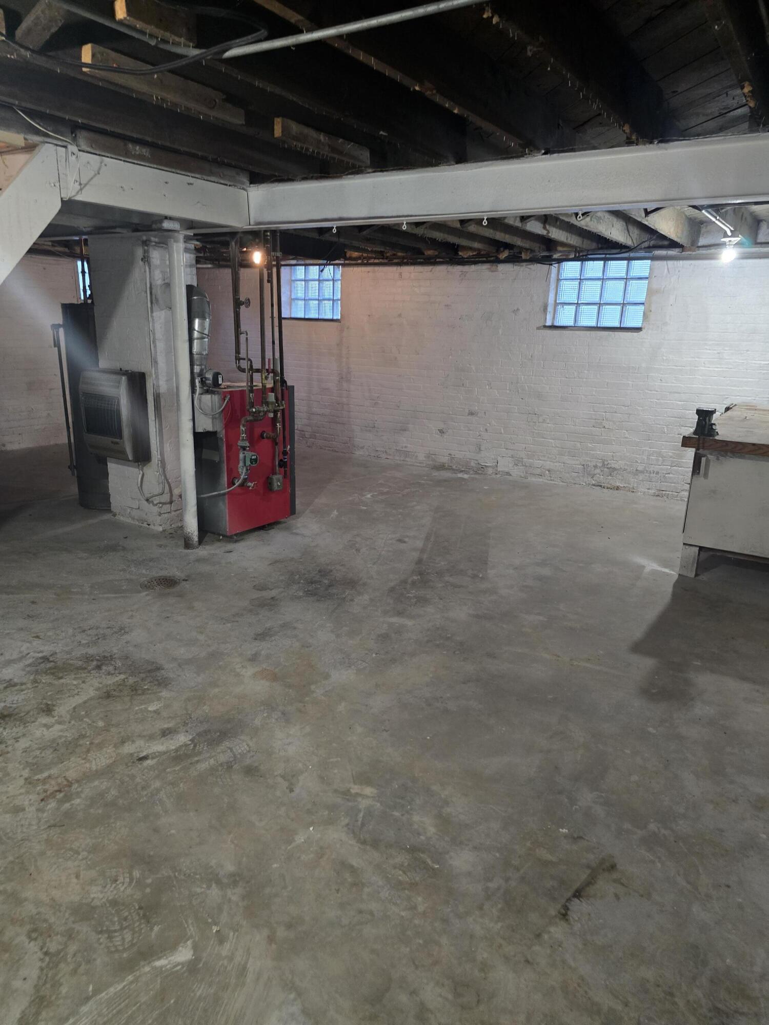 Racine, Wisconsin 53404, United States, 2 Bedrooms Bedrooms, ,2 BathroomsBathrooms,Residential,Active,183271