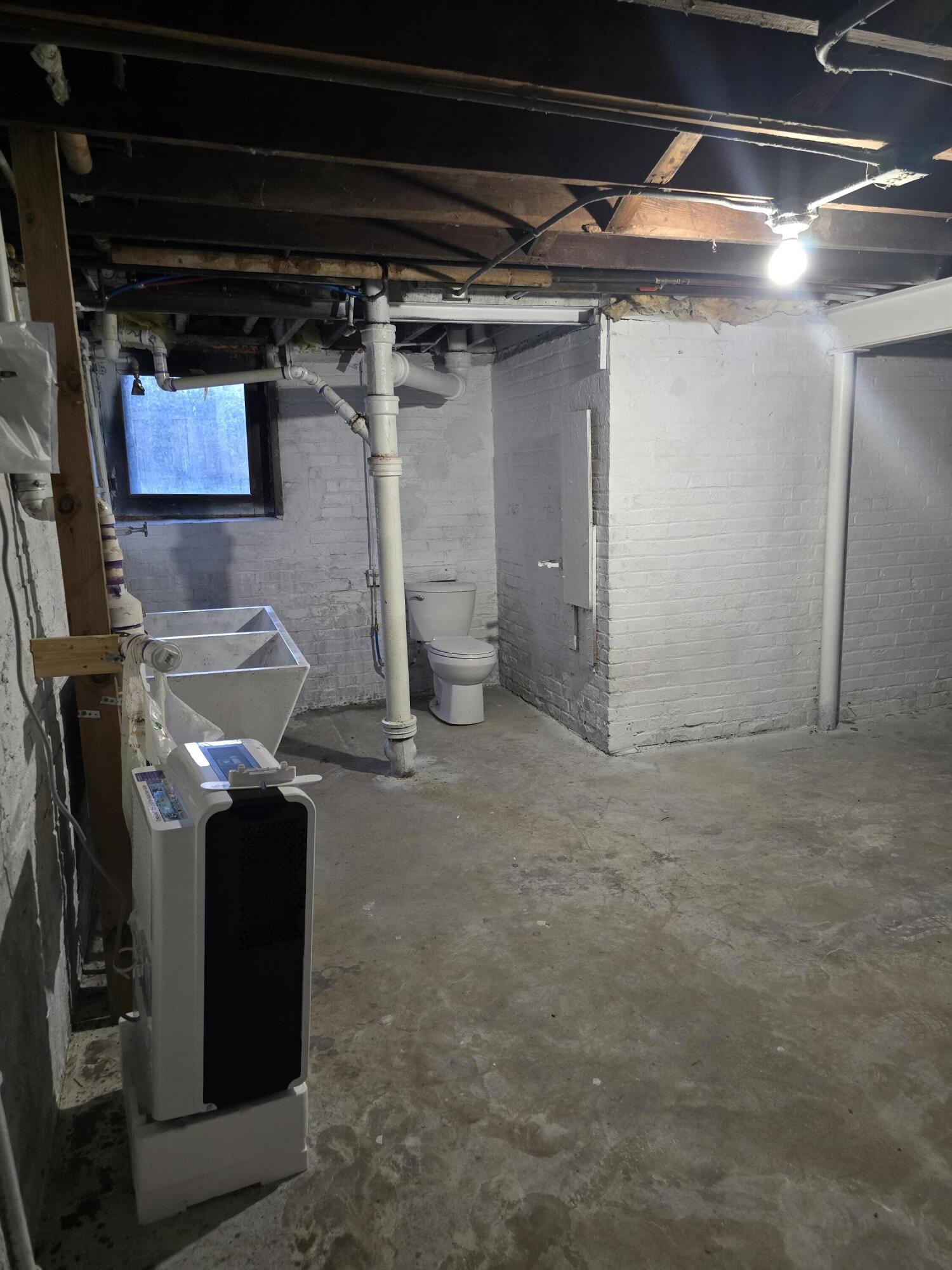 Racine, Wisconsin 53404, United States, 2 Bedrooms Bedrooms, ,2 BathroomsBathrooms,Residential,Active,183271