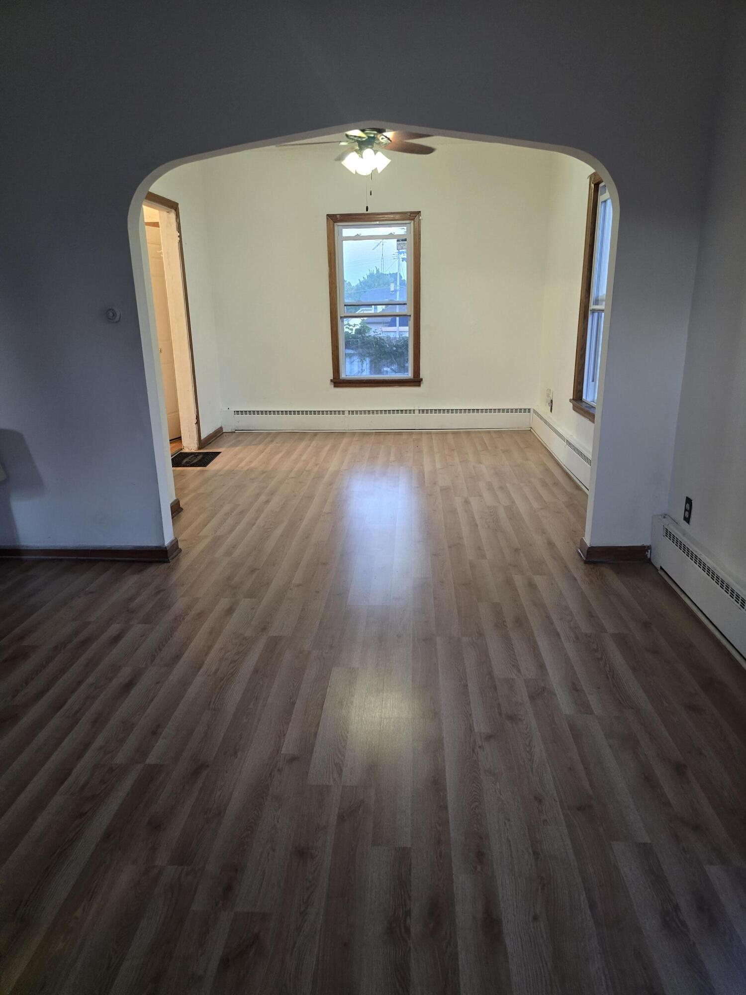 Racine, Wisconsin 53404, United States, 2 Bedrooms Bedrooms, ,2 BathroomsBathrooms,Residential,Active,183271