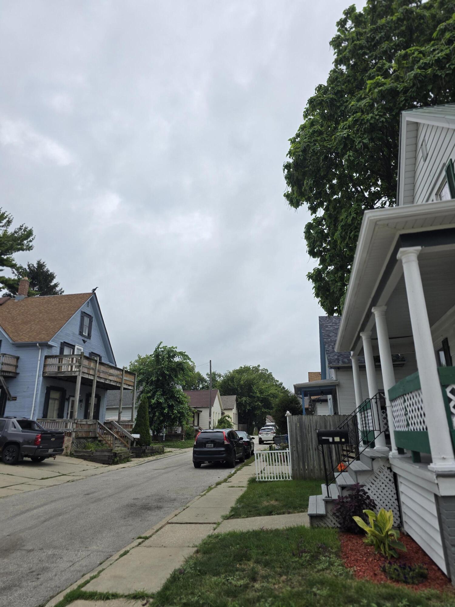 Racine, Wisconsin 53404, United States, 2 Bedrooms Bedrooms, ,2 BathroomsBathrooms,Residential,Active,183271