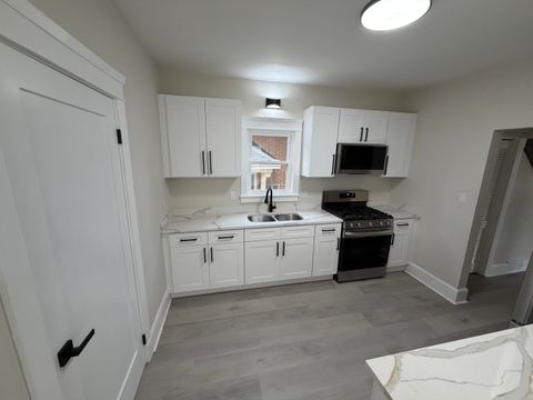 Photo of 1624 Carlisle Ave, Racine, WI 53404 (MLS # 1956651)