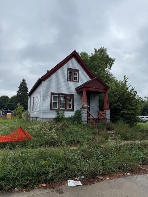 Photo of 2908 N 22nd St, Milwaukee, WI 53206 (MLS # 1940244) Photo of 2908 N 22nd St, Milwaukee, WI 53206 (MLS # 1940244)