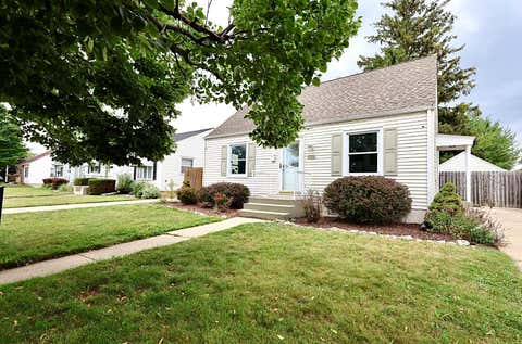 Photo of 2116 30th St, Kenosha, WI 53140 (MLS # 1970893)